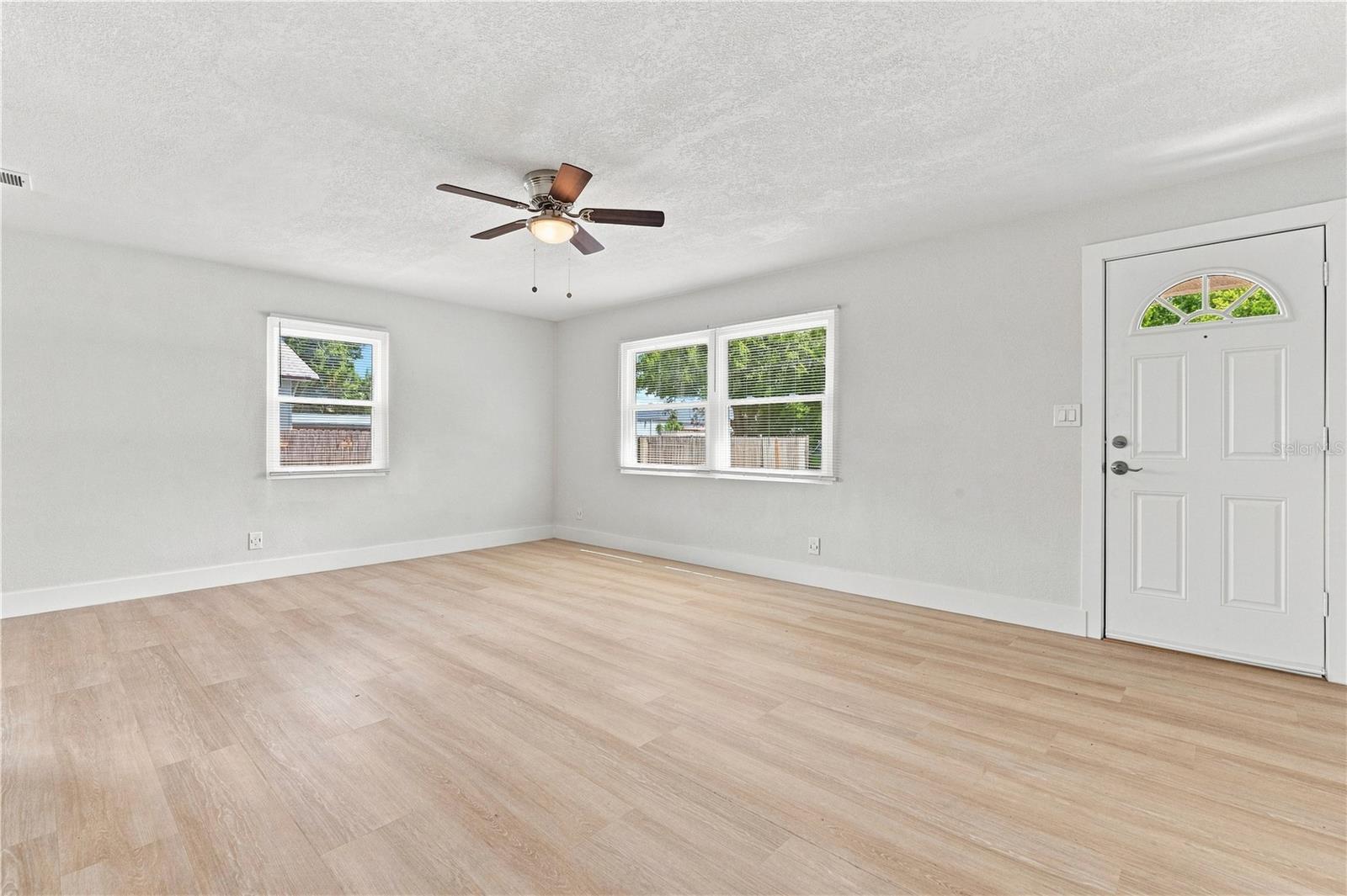 4115 Fairfield Ave S, St Petersburg, FL 33711
