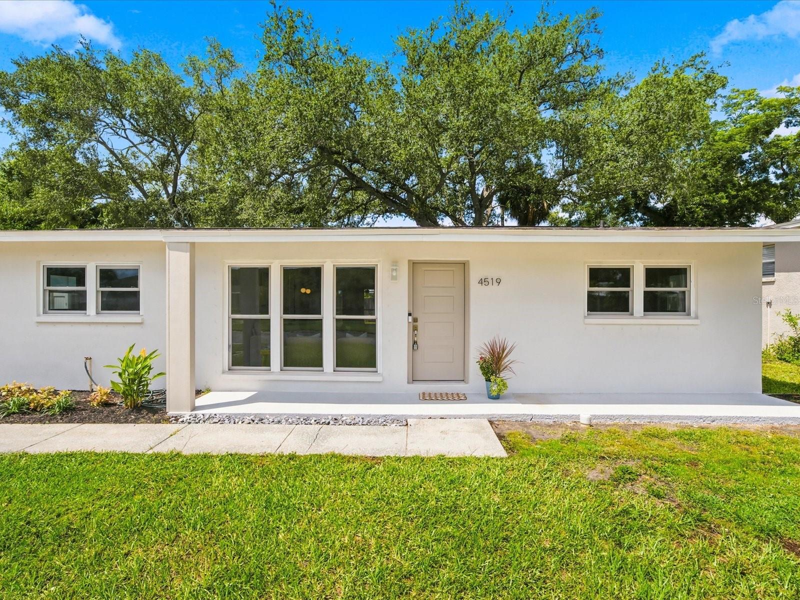 4519 S Cooper Pl, Tampa, FL 33611