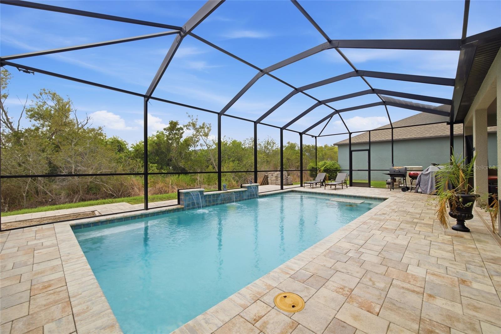 11419 Sunburst Marble Rd, Riverview, FL 33579