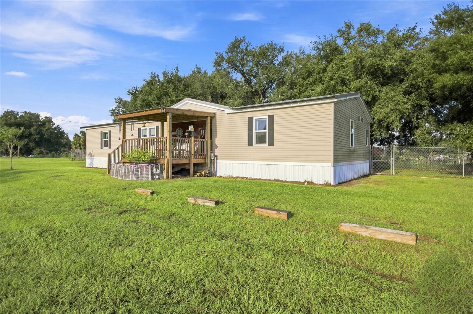 3102 Porter Rd, Lithia, FL 33547