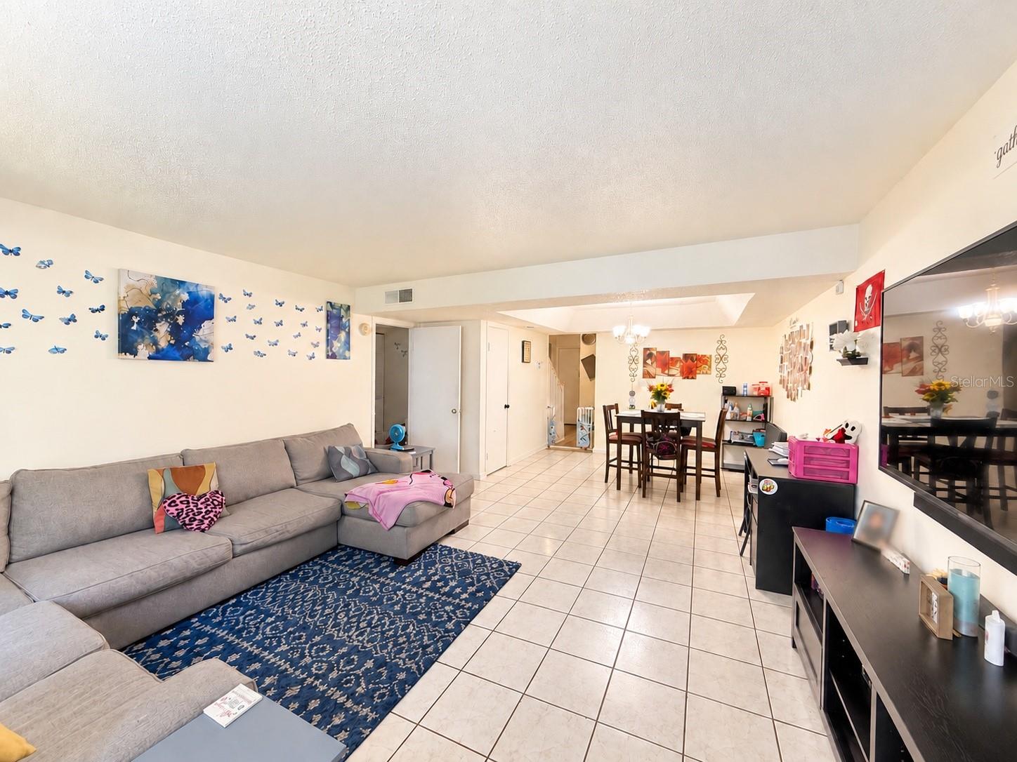 7535 Abonado Rd #B, Tampa, FL 33615