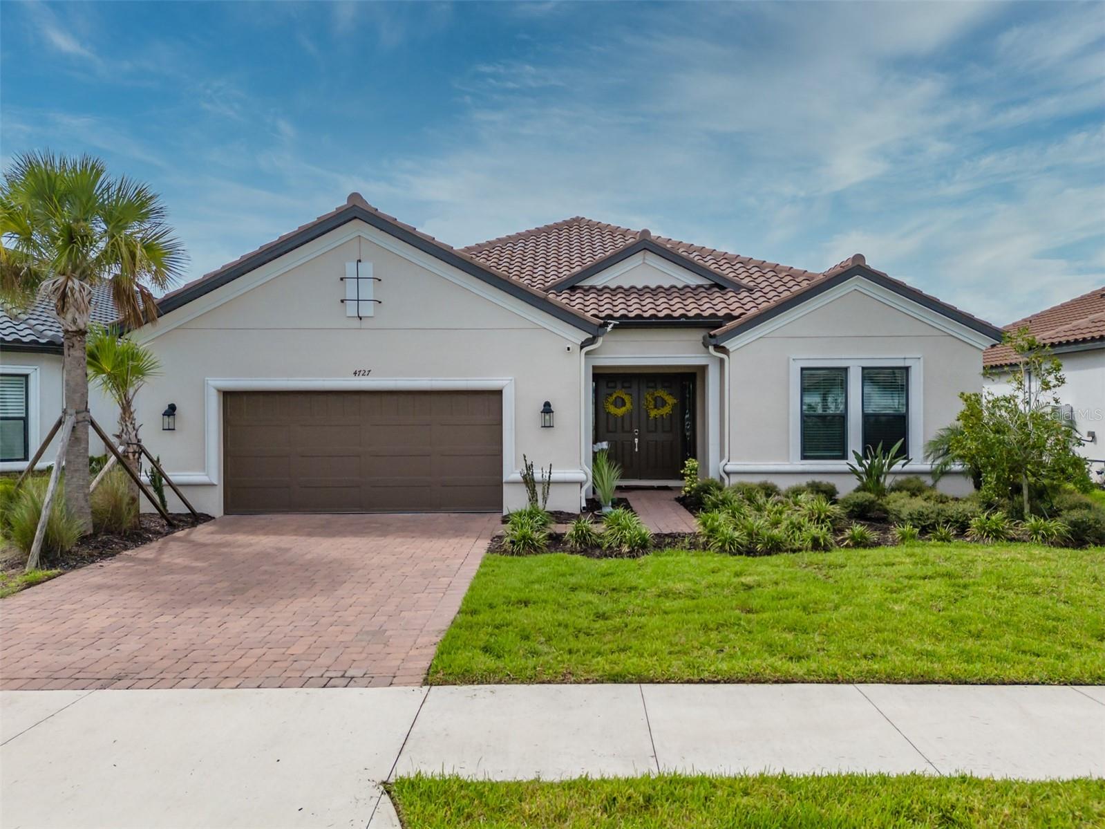 4727 Freccia Loop, Wesley Chapel, FL 33543