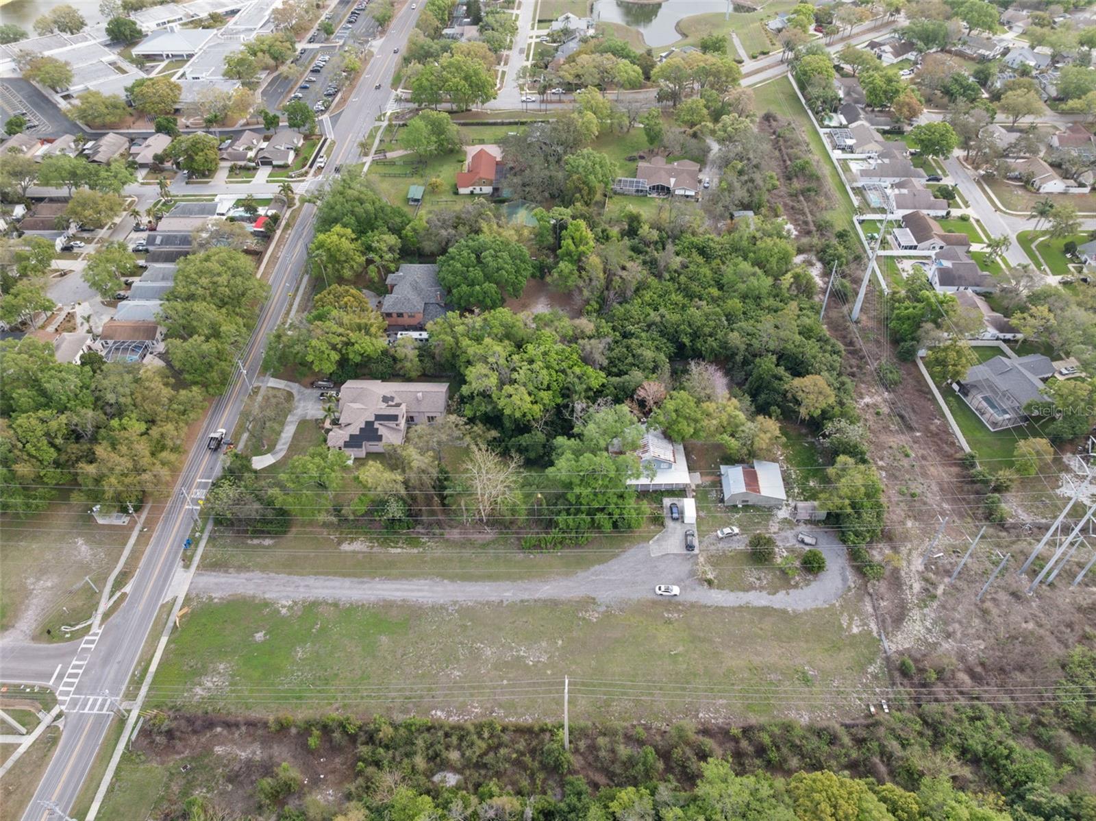 6890 County Road 95, Palm Harbor, FL 34684