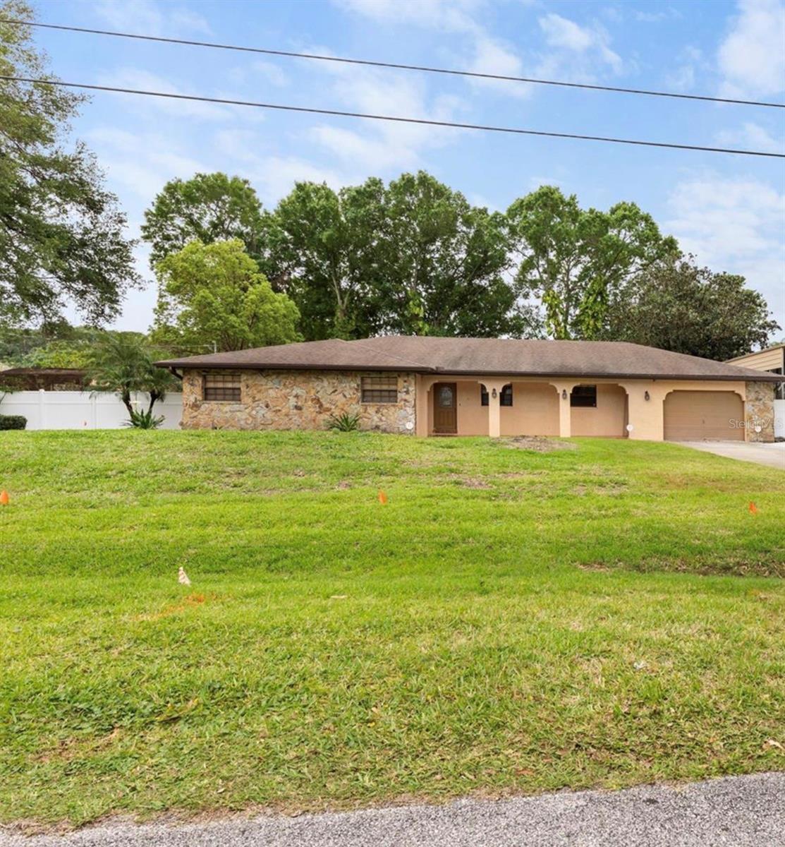8210 Westridge Dr, Tampa, FL 33615