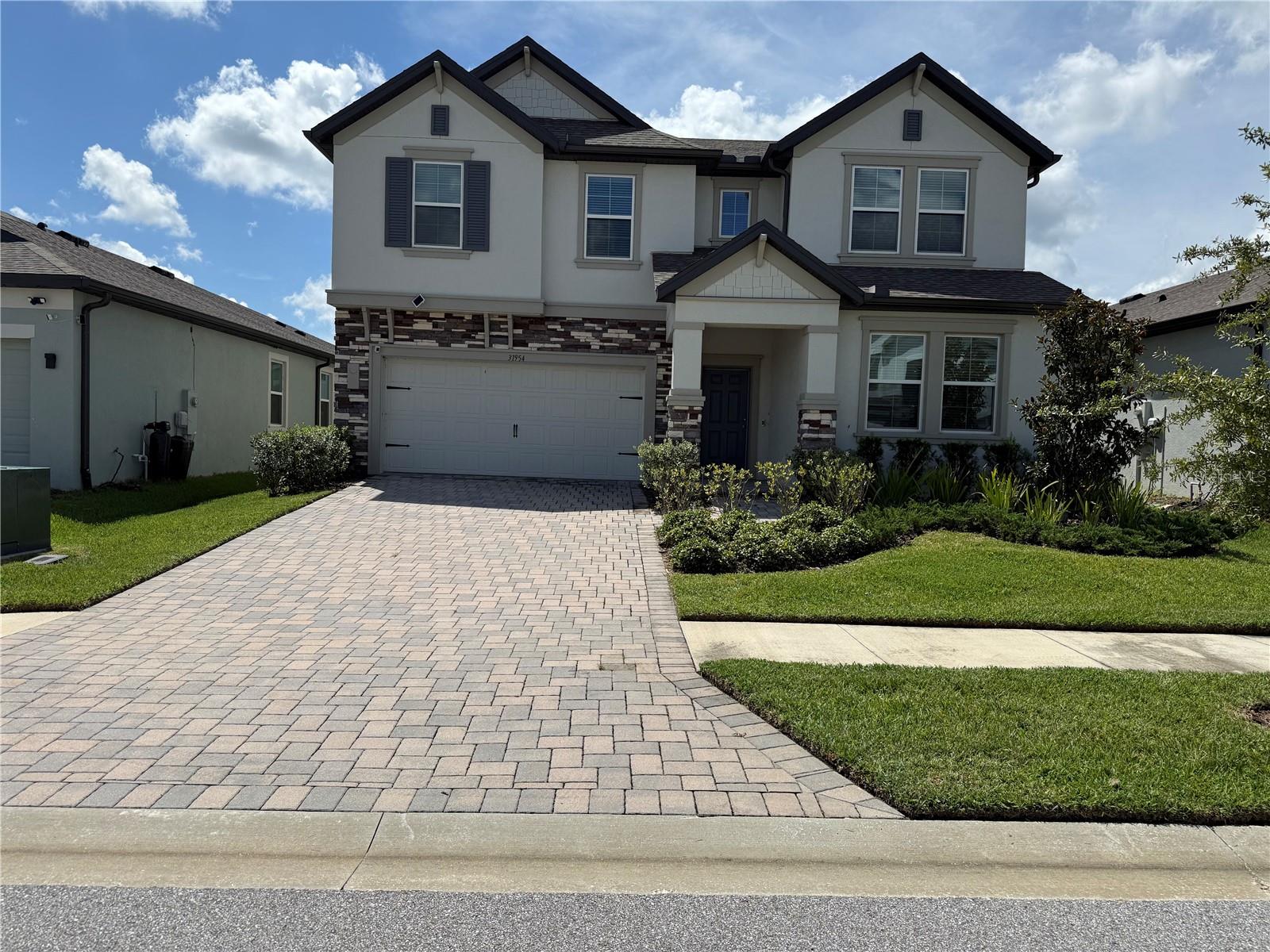 31954 Sapna Chime Dr, Wesley Chapel, FL 33545