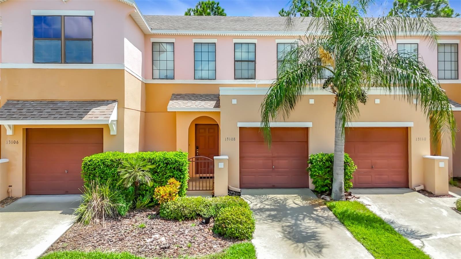 13108 Logan Captiva Ln, Gibsonton, FL 33534