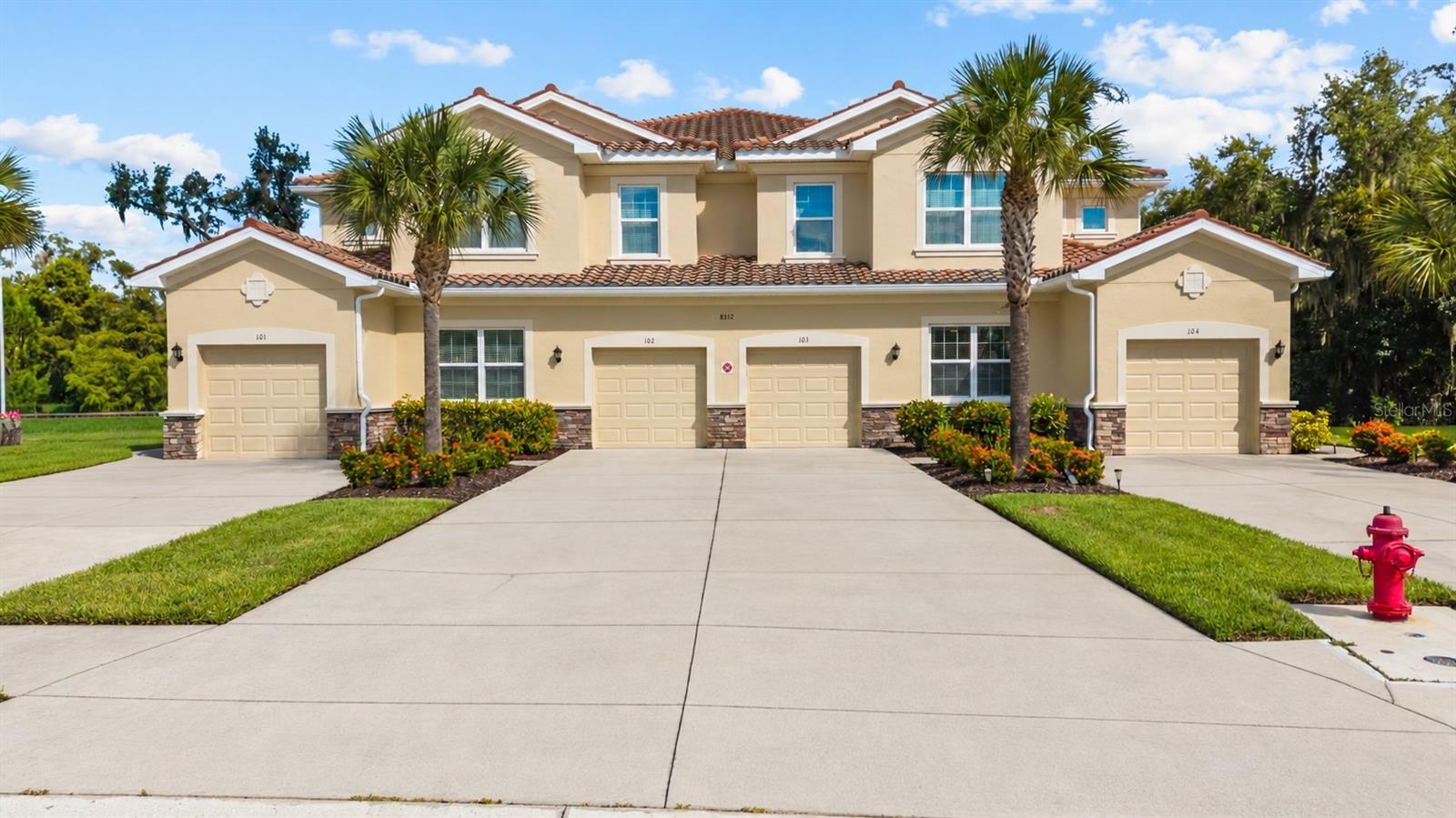 8312 Enclave Way #103, Sarasota, FL 34243