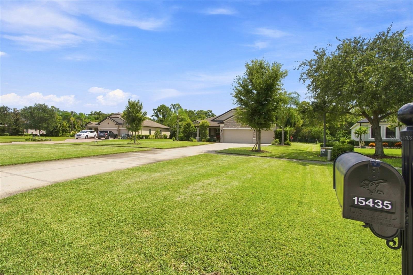 15435 Mulholland Rd, Parrish, FL 34219