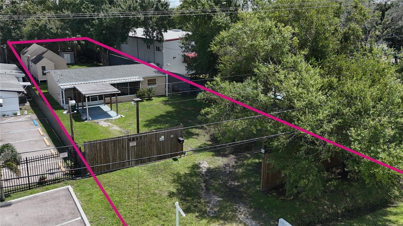 4617 N Clark Ave, Tampa, FL 33614
