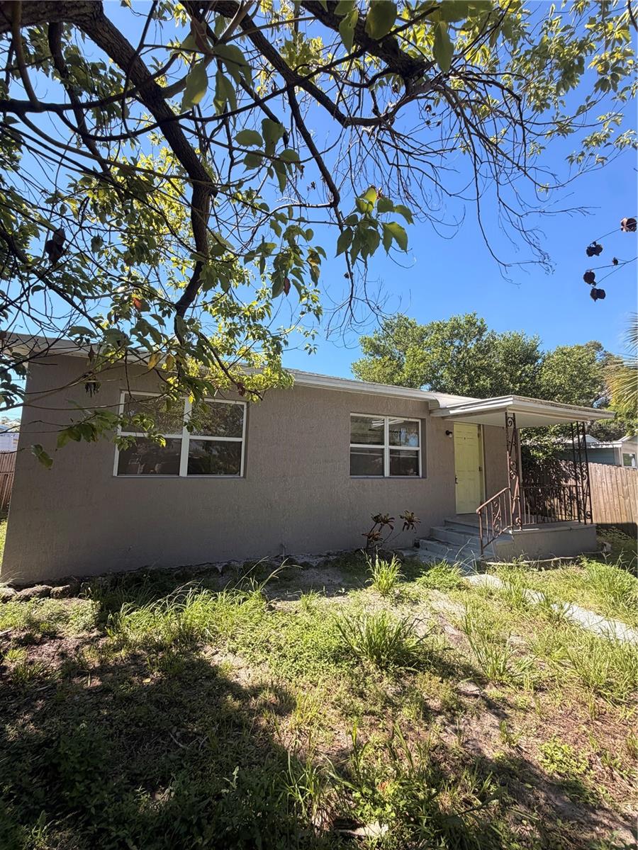 1626 29th Ave N, St Petersburg, FL 33713