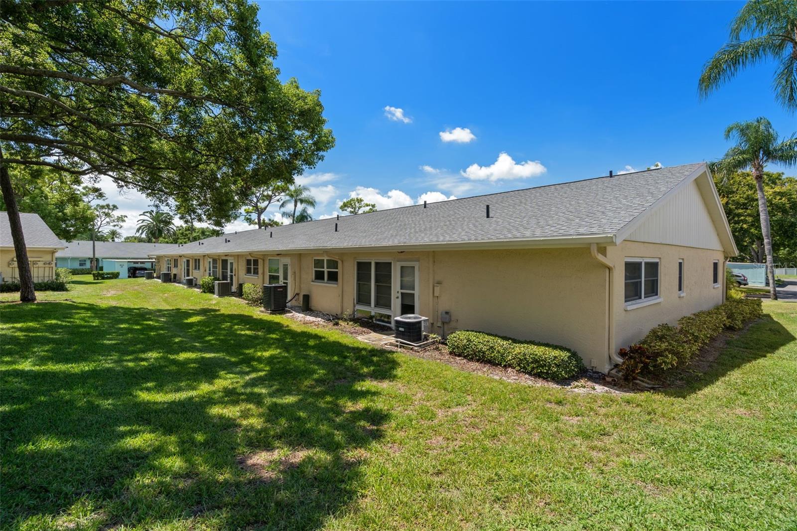 2465 Northside Dr #2303, Clearwater, FL 33761