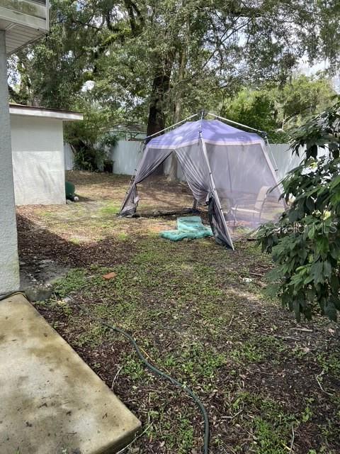 1616 E Marks Dr, Tampa, FL 33604
