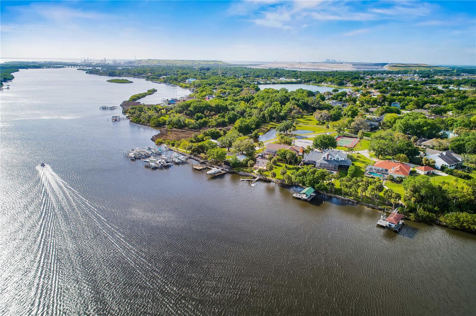 8809 Eagle Watch Dr, Riverview, FL 33578