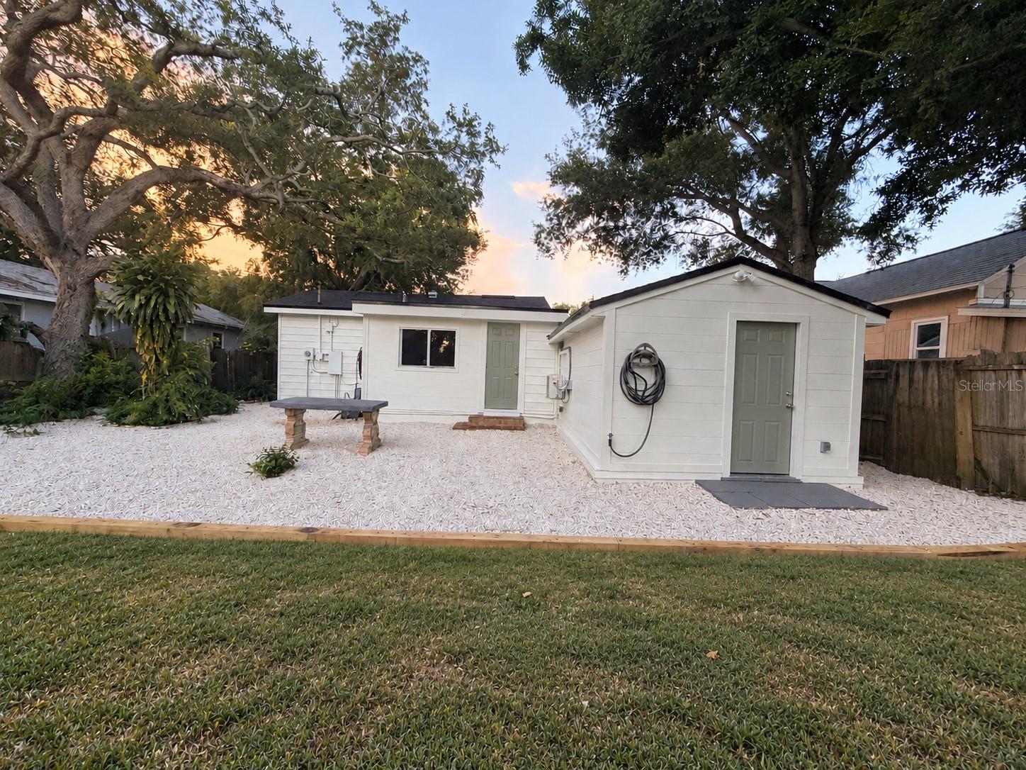 1617 43rd St S, St Petersburg, FL 33711
