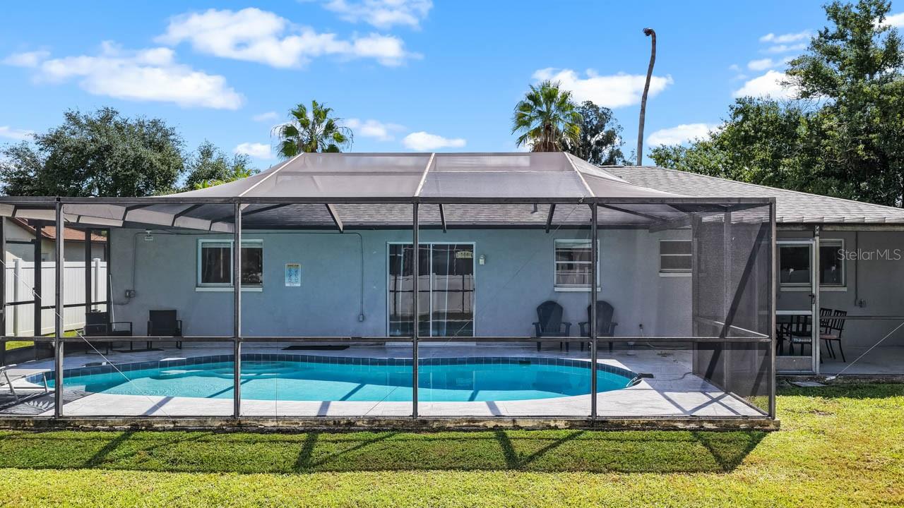 7036 13th St E, Sarasota, FL 34243