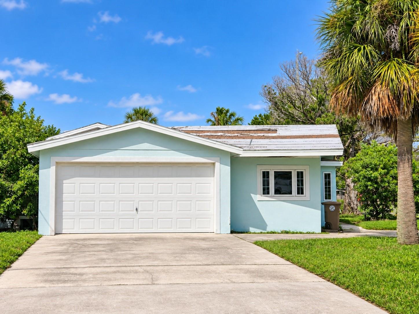 13401 1st St E, Madeira Beach, FL 33708