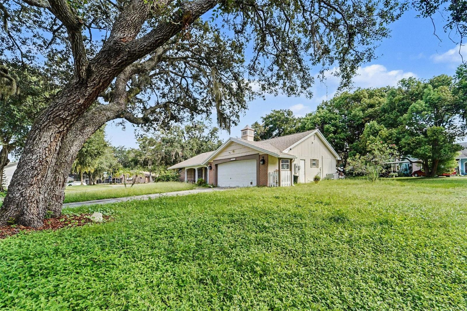 12511 Stone House Loop, Hudson, FL 34667