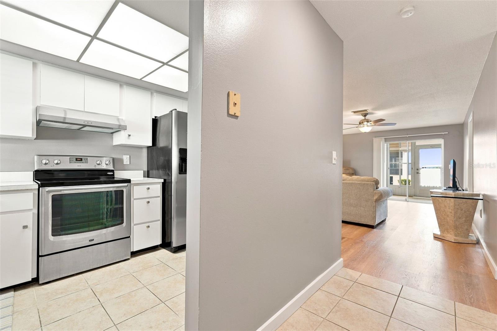 605 Orlando Ave #605, Bradenton, FL 34207