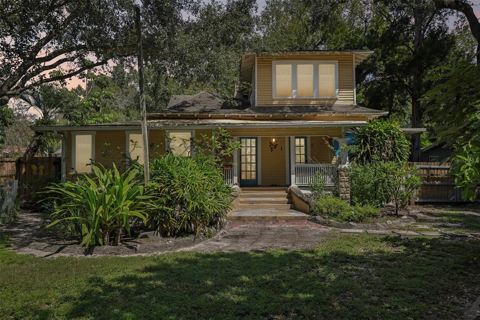 204 W Thomas St, Tampa, FL 33604