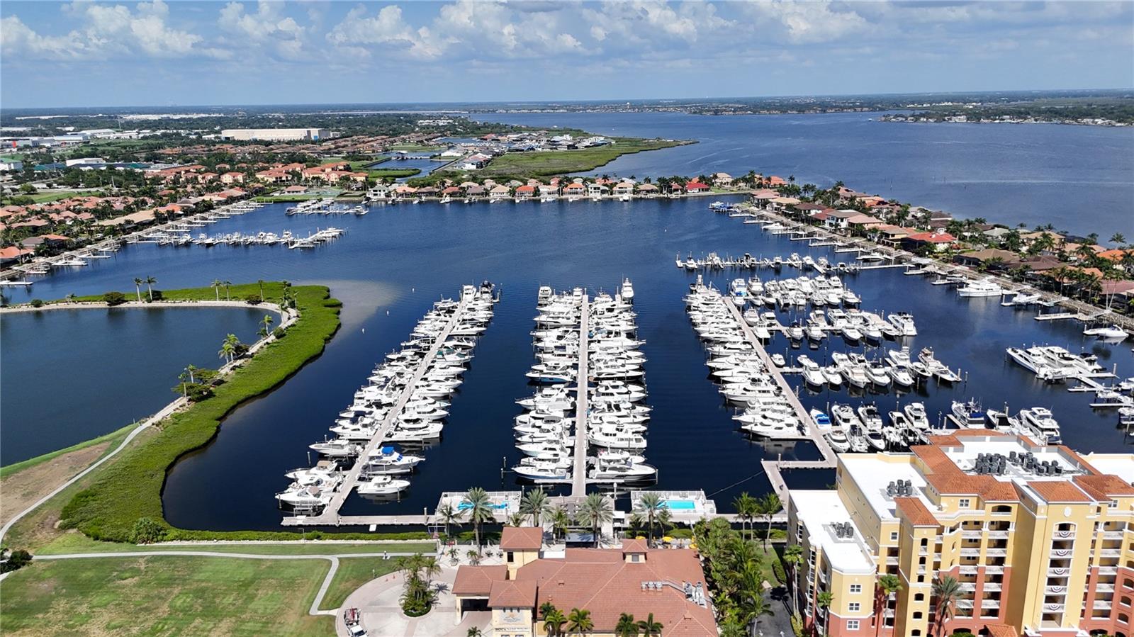 102 Riviera Dunes Way #N-13, Palmetto, FL 34221