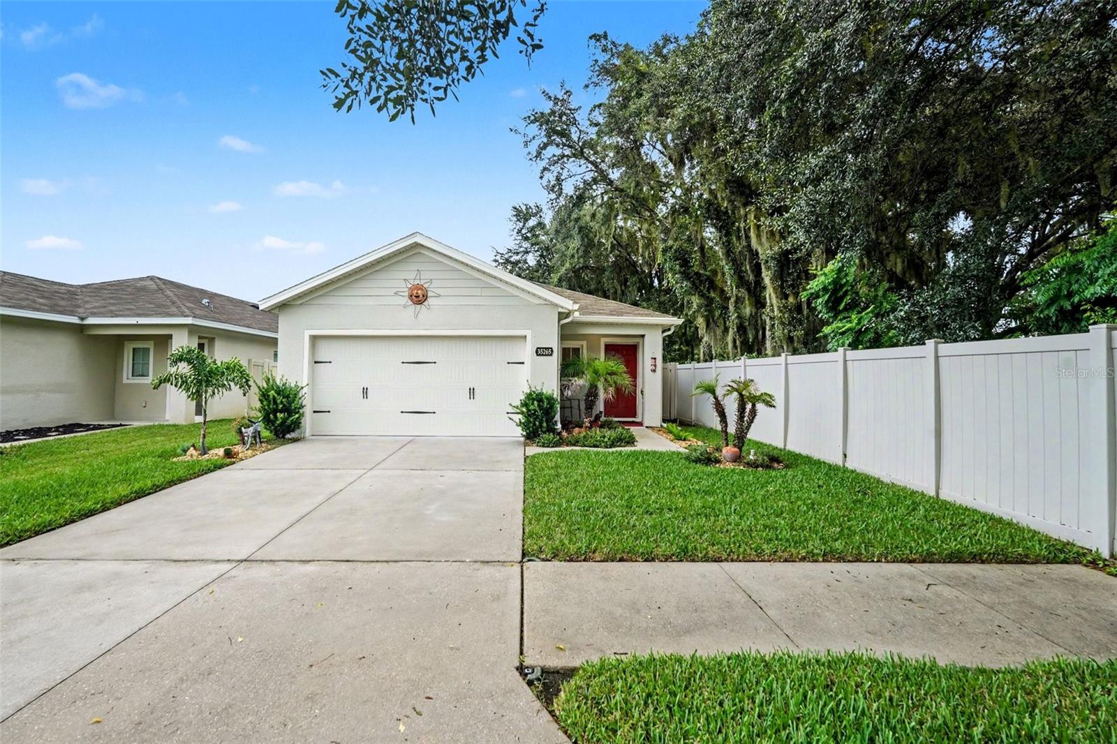 35265 Gendry St, Zephyrhills, FL 33541