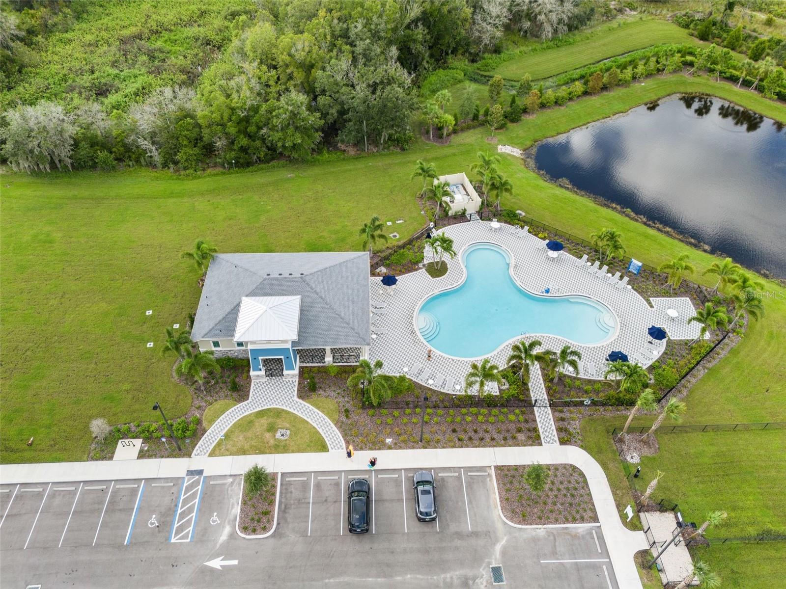 10137 Charlotte Dr, Parrish, FL 34219