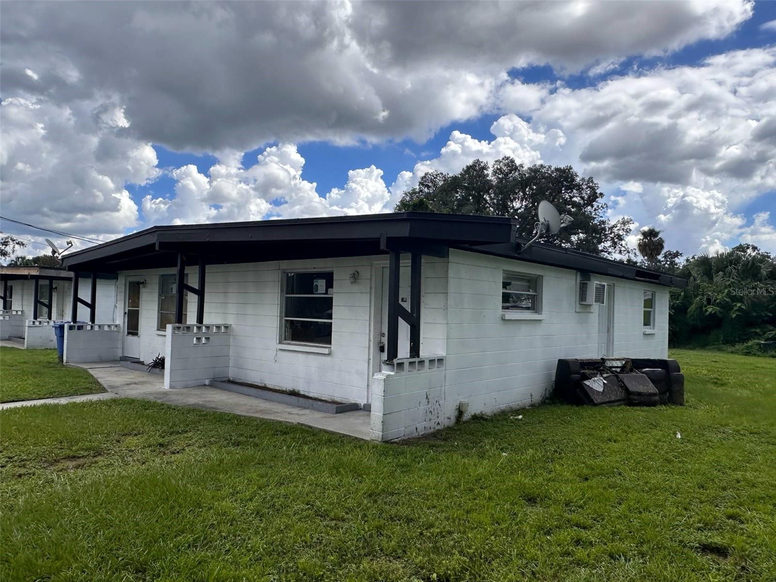 921 E 122nd Ave, Tampa, FL 33612