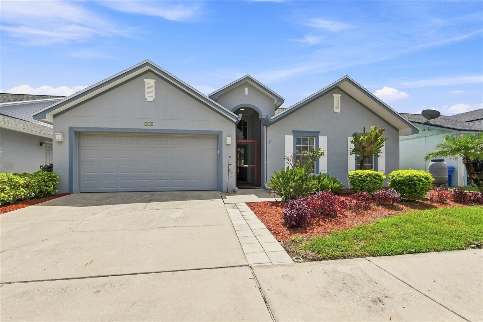 216 Lookout Dr, Apollo Beach, FL 33572
