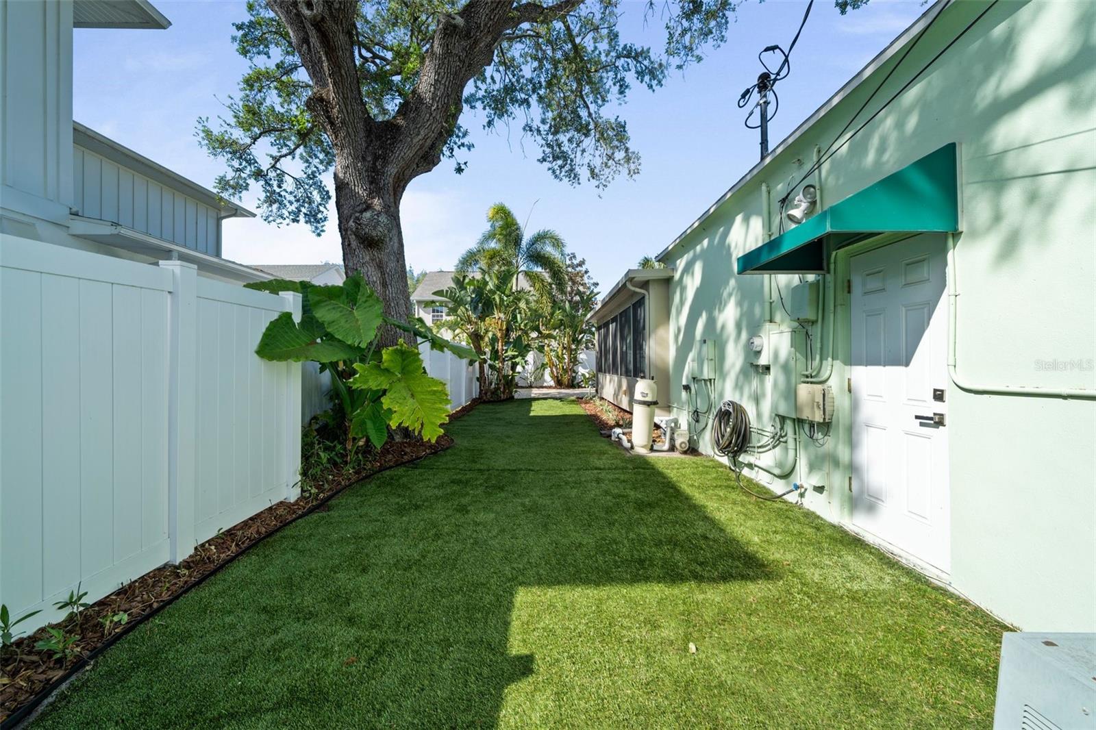 4105 W Tacon St, Tampa, FL 33629