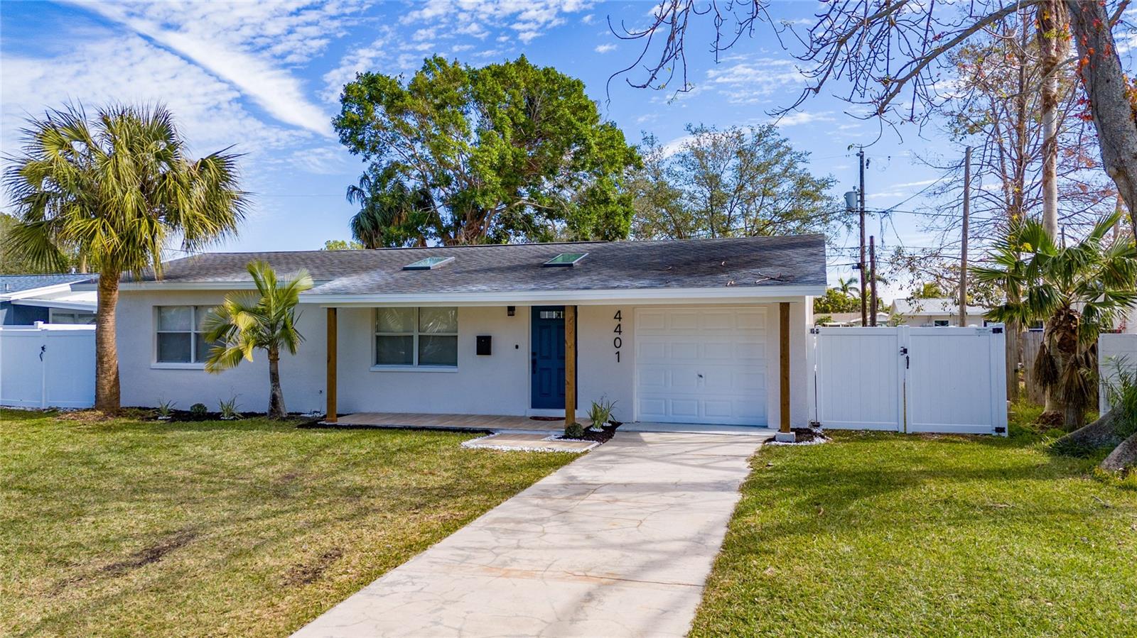 4401 Shore Acres Blvd NE, St Petersburg, FL 33703