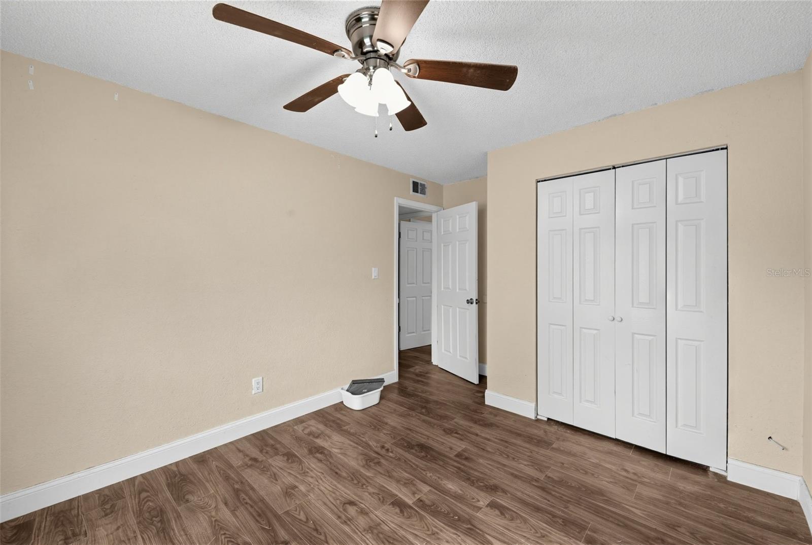 14632 State St, Dade City, FL 33523