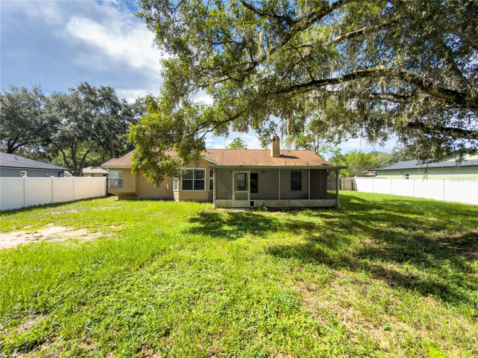 23437 Shining Star Dr, Land O Lakes, FL 34639