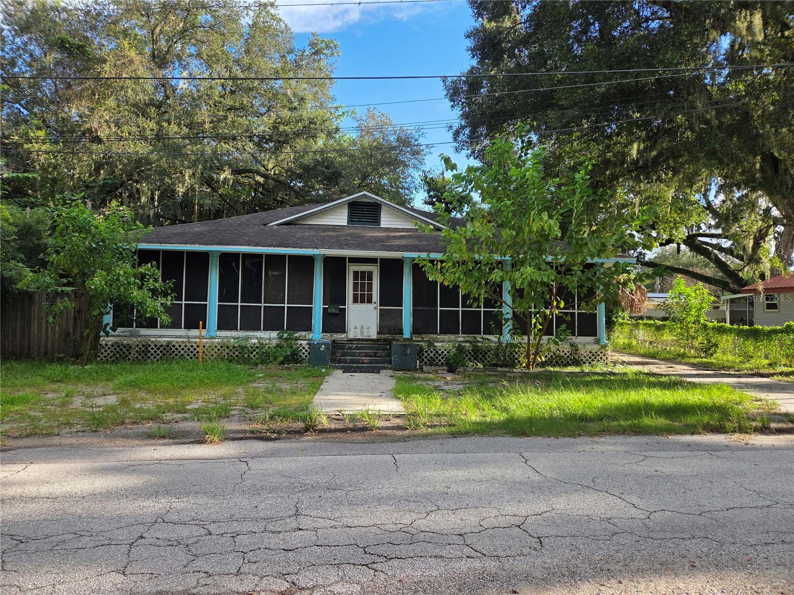 113 W Strickland St, Plant City, FL 33563