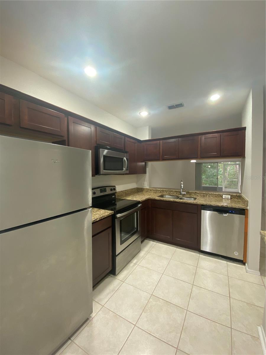 8547 Hunters Key Cir, Tampa, FL 33647