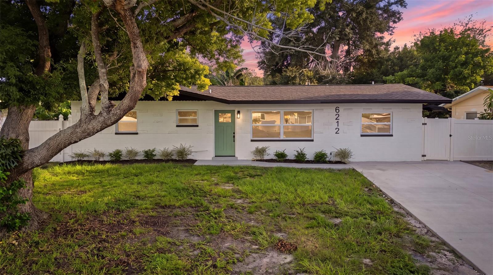 6212 42 Ave N, St Petersburg, FL 33709