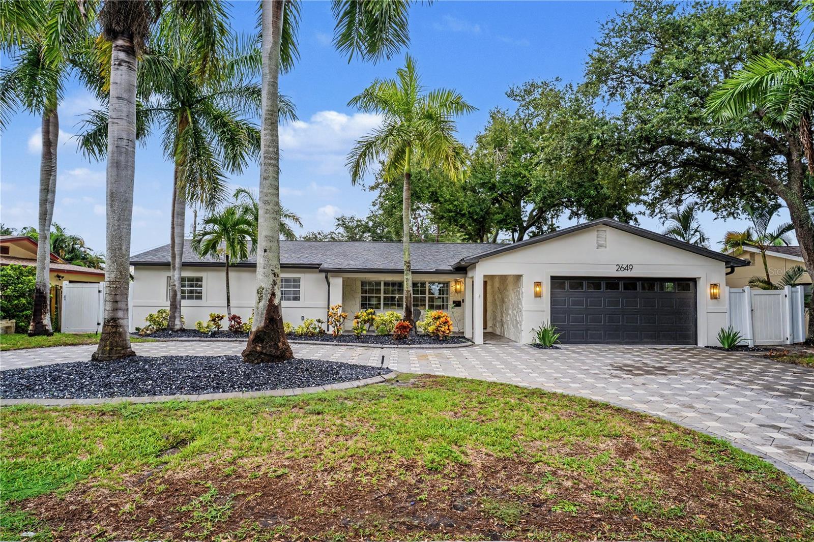 2649 64th Way N, St Petersburg, FL 33710