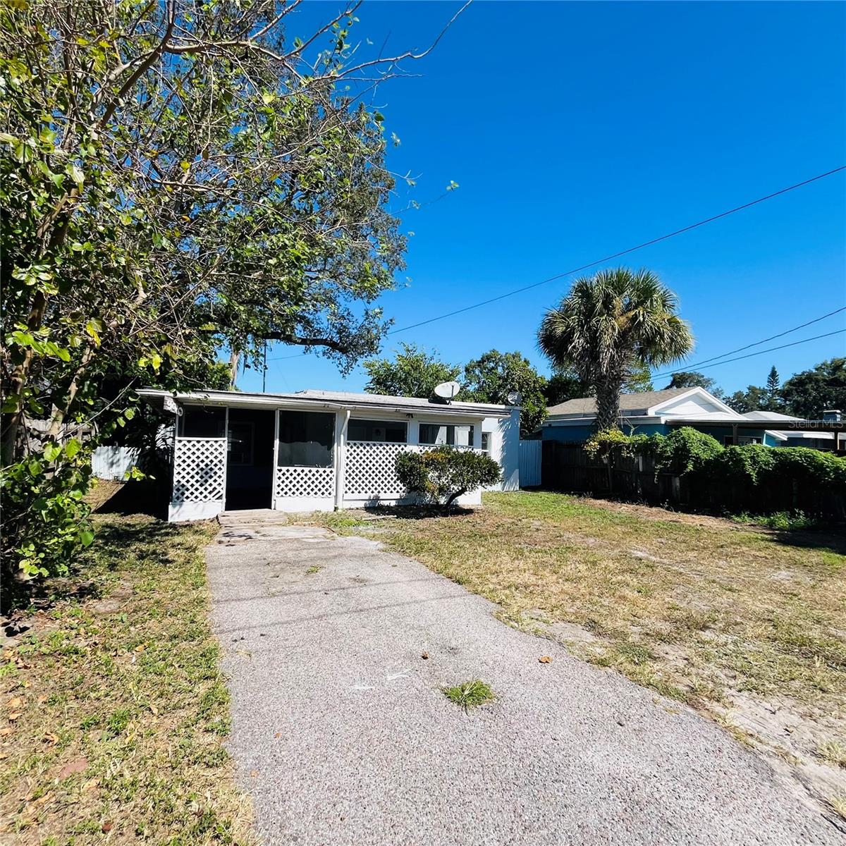 920 E Seneca Ave, Tampa, FL 33612