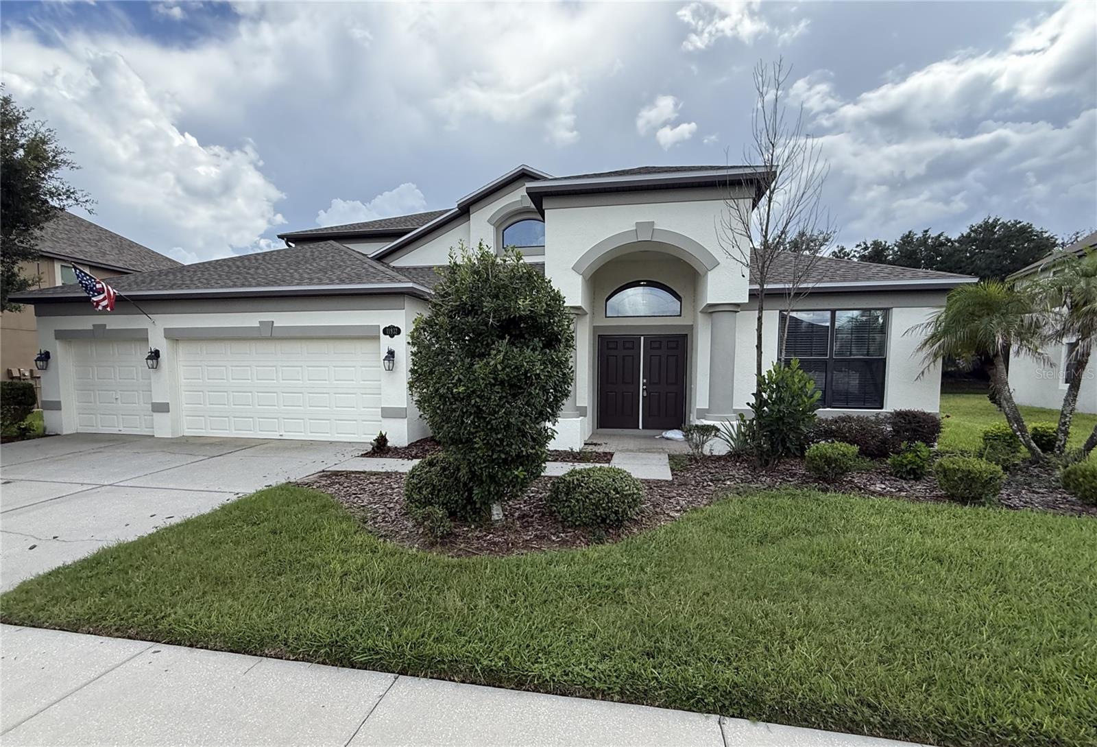 11932 Harpswell Dr, Riverview, FL 33579