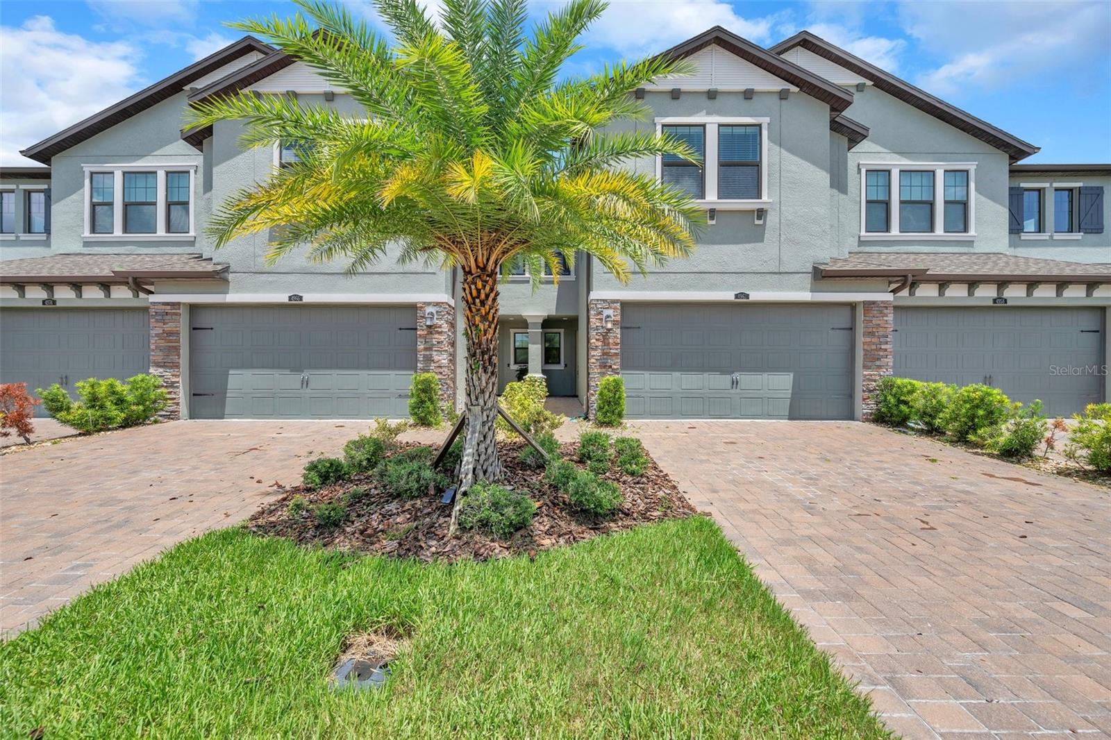 4962 San Martino Dr, Wesley Chapel, FL 33543
