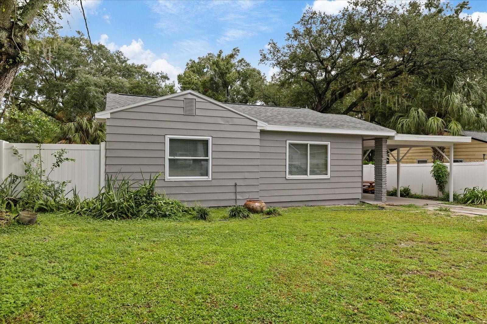 7710 N Darmouth Ave, Tampa, FL 33604