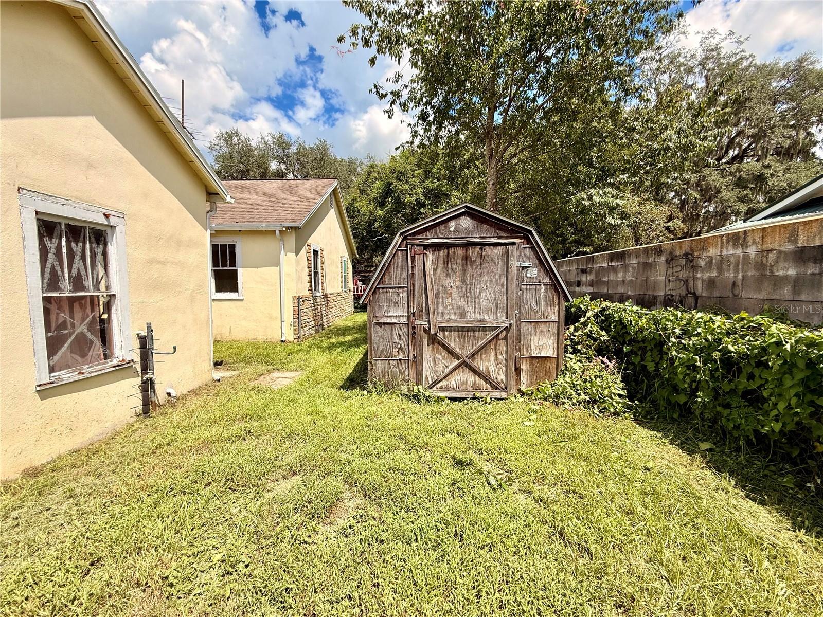 5141 3rd St, Zephyrhills, FL 33542