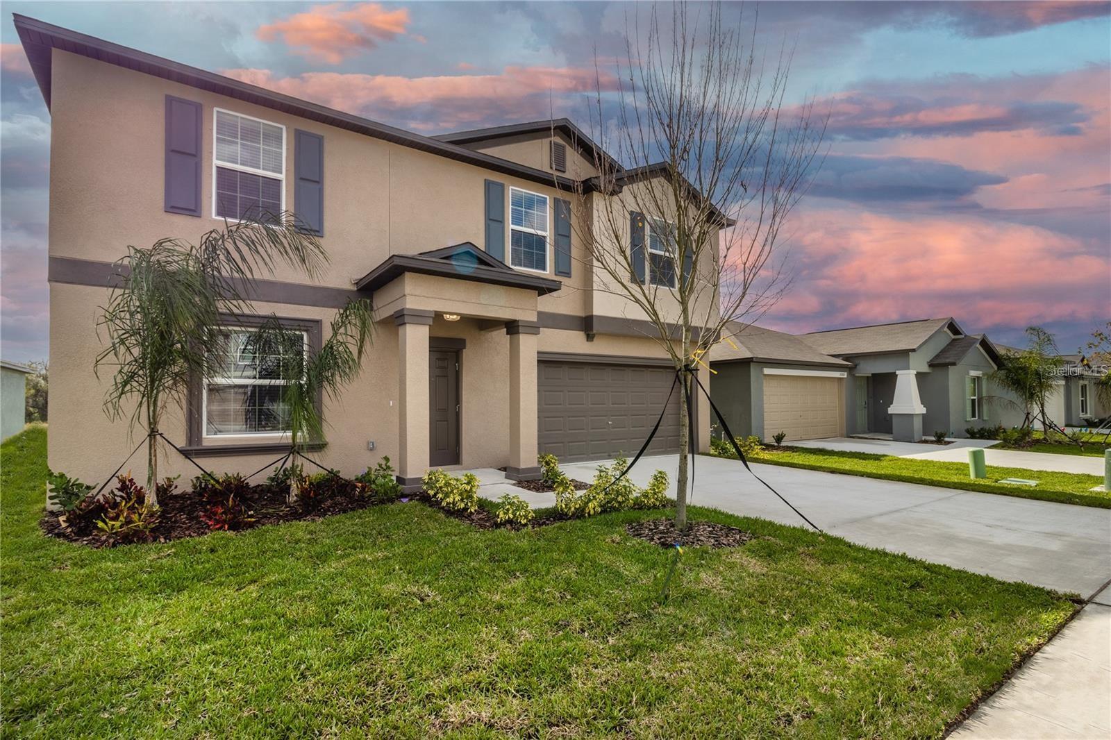 10269 Shady Preserve Dr, Riverview, FL 33578