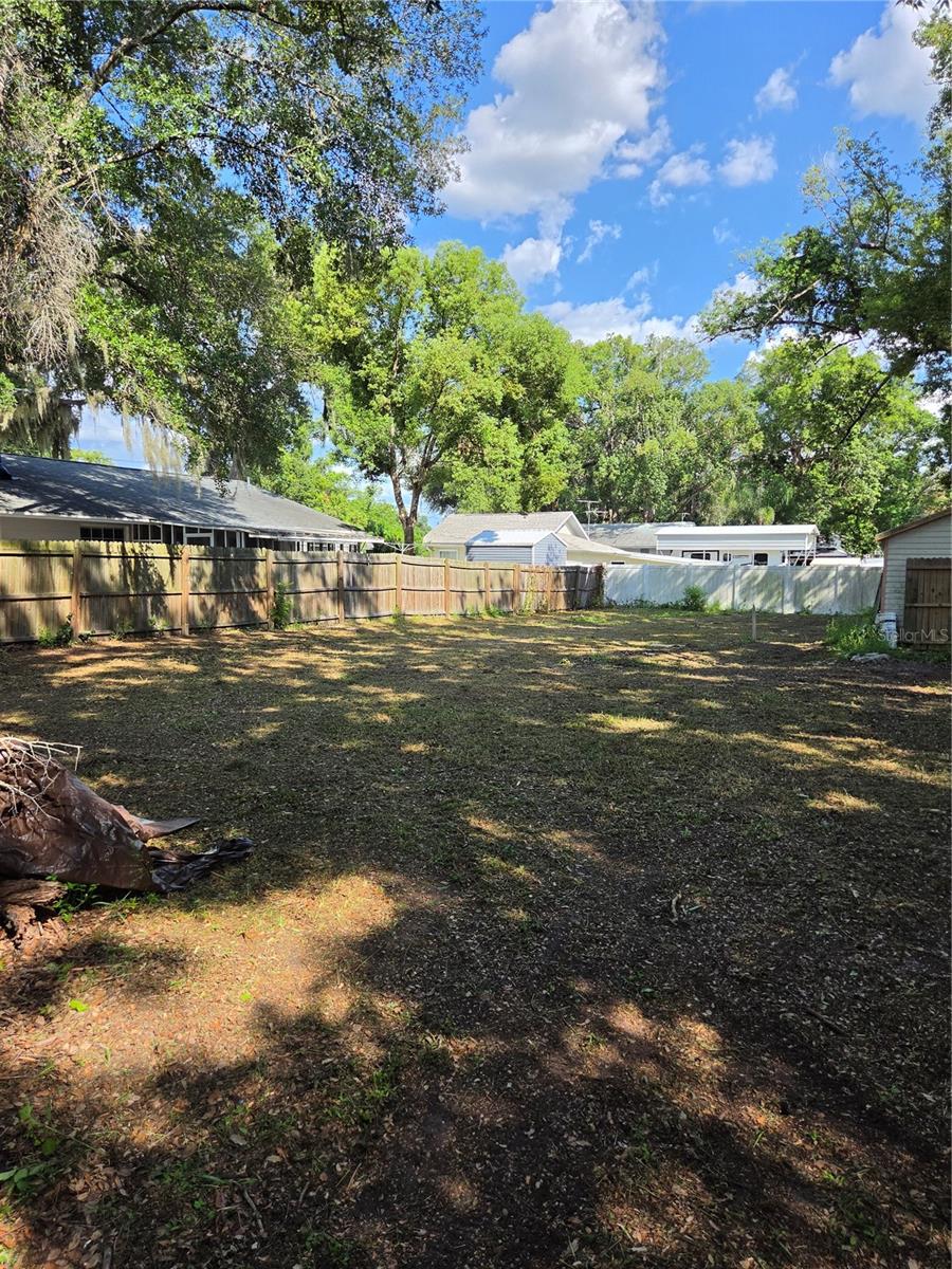 4th St 8th Ave, Zephyrhills, FL 33542