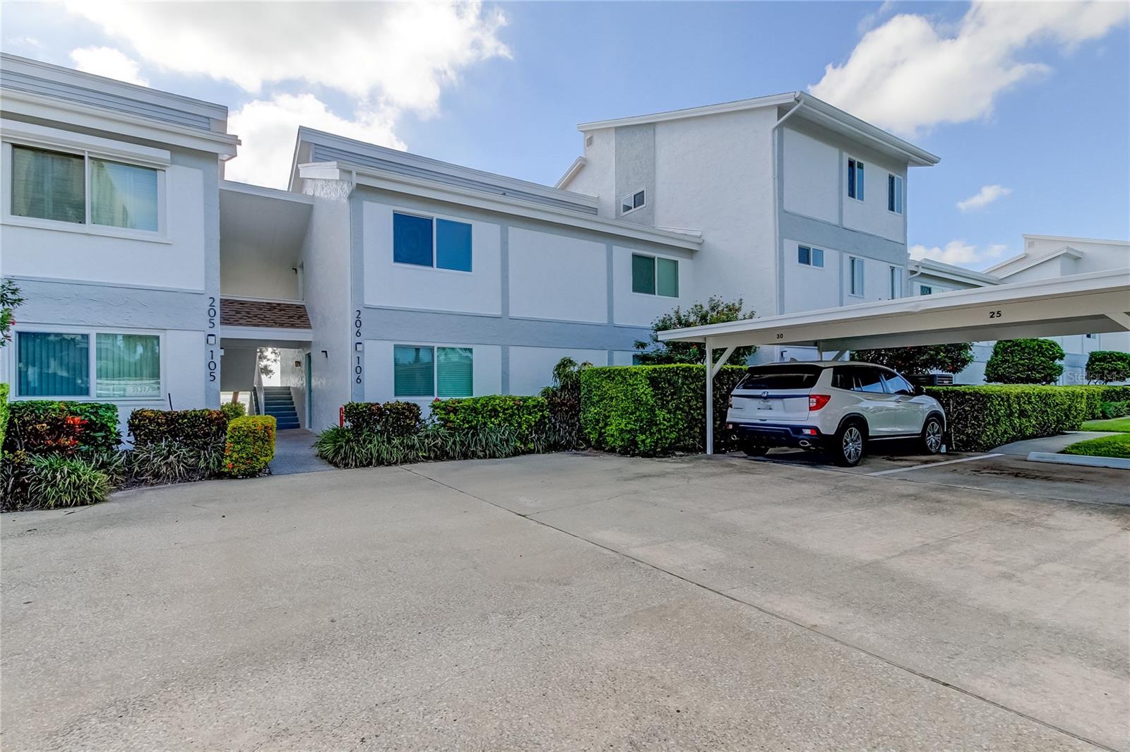 1401 Gulf Blvd #205, Clearwater Beach, FL 33767