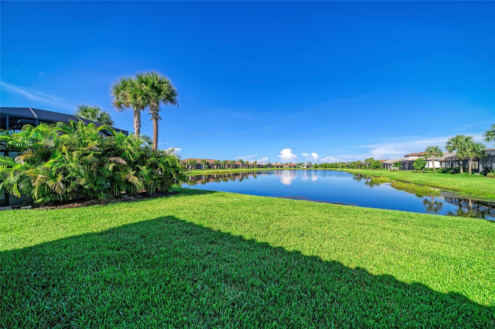 7683 Summerland Cv, Lakewood Ranch, FL 34202