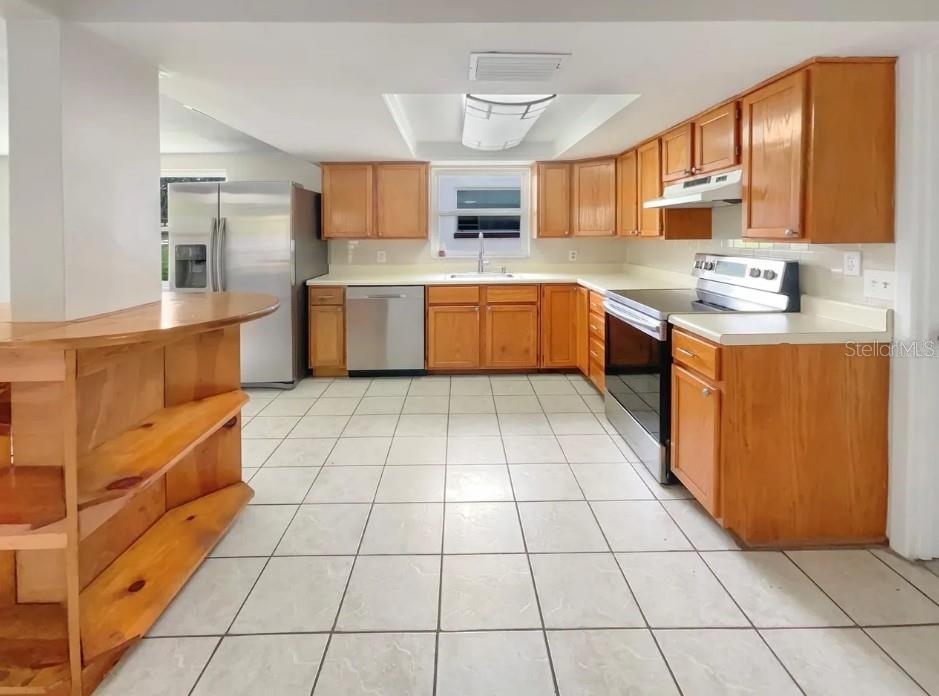 2530 Flintwood Dr, Holiday, FL 34690