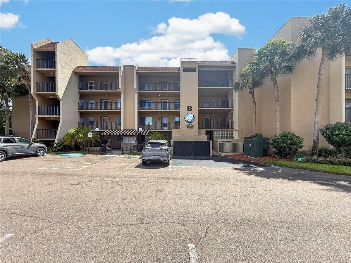 90 S Highland Ave #317, Tarpon Springs, FL 34689