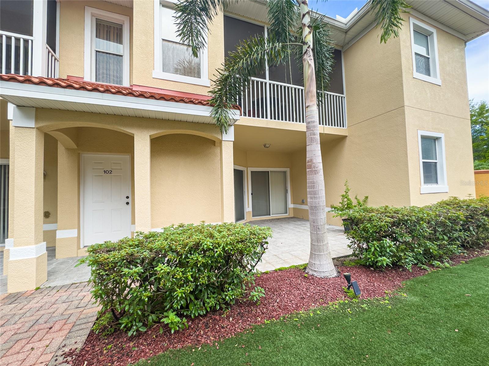 21019 Sunpoint Way #102, Lutz, FL 33558