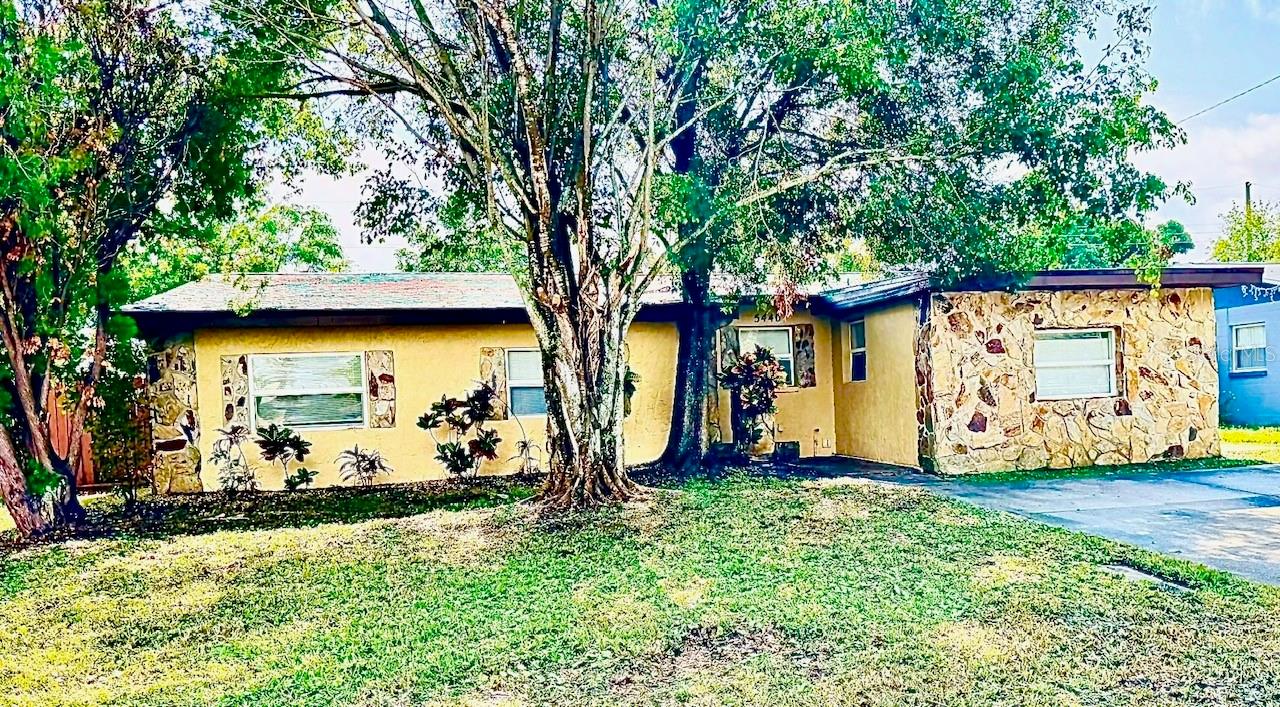 5440 96th Ave N, Pinellas Park, FL 33782