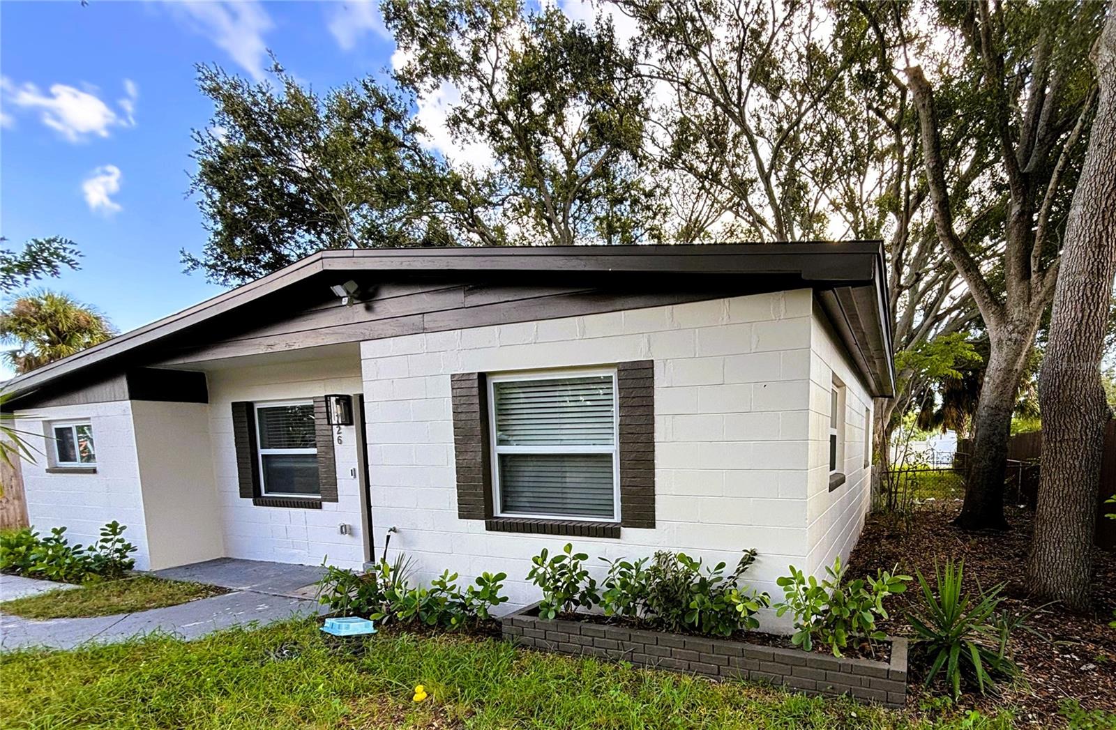 726 75th Ave N, St Petersburg, FL 33702
